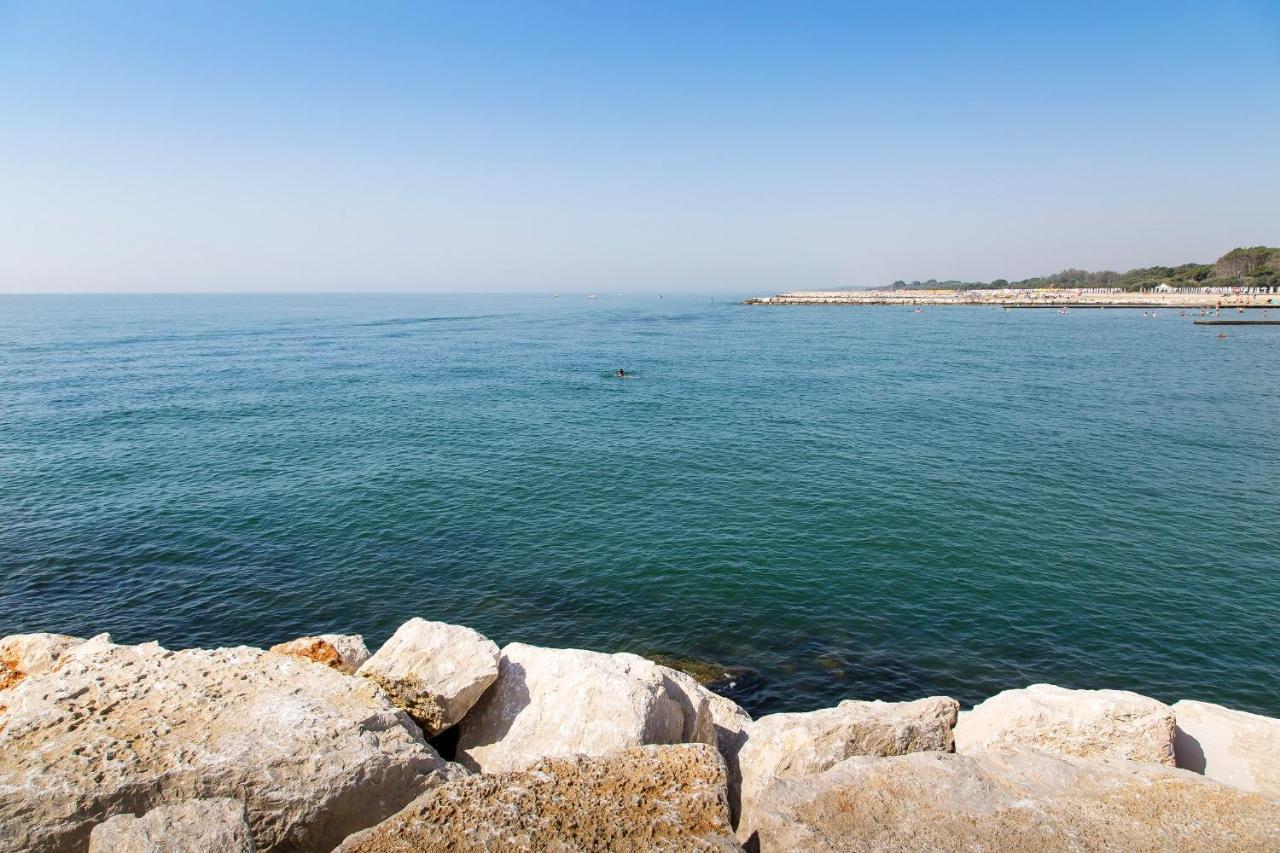 Pini Village Lido Altanea Caorle Exterior photo