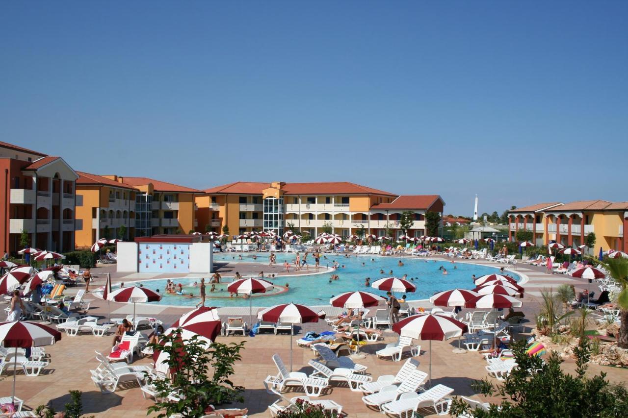 Pini Village Lido Altanea Caorle Exterior photo