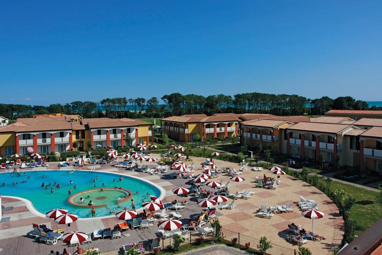 Pini Village Lido Altanea Caorle Exterior photo