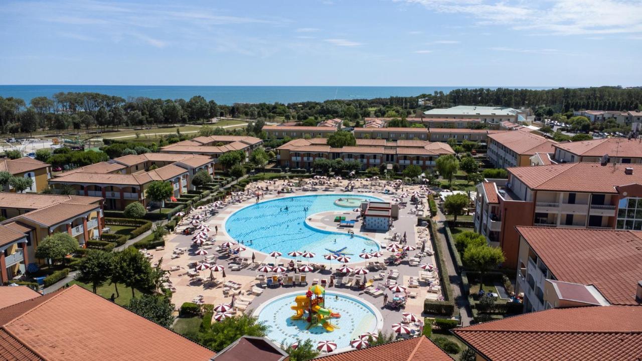 Pini Village Lido Altanea Caorle Exterior photo